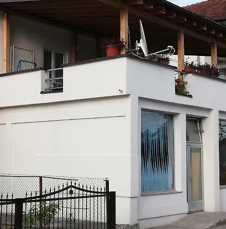 Apartman Sara * Bihać